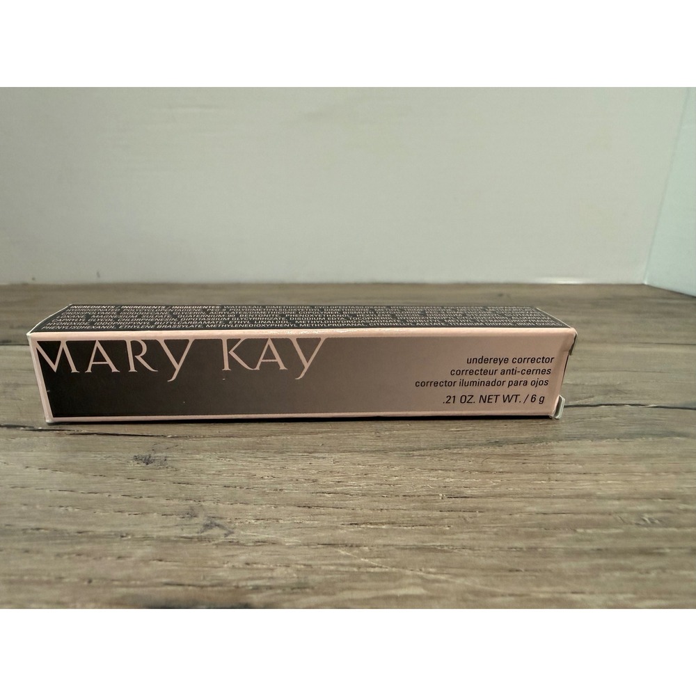 Mary Kay Undereye Corrector Peach Tone Dark Circle Neutralizer 0.21 oz New Box